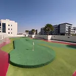 Frank Porter - Samana Golf Avenue