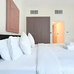 Your Perfect Meydan Getaway 1B Polo Residence C3