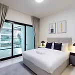 Binghatti Creek - Chic Two Bedroom In Al Jadaf