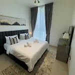 Modern And Charming 1Br In Jvc