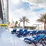 Lux The Sky View Suite Dubai Marina