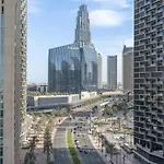 Vogue The Lofts By Emaar - Prime Downtown Dubai Stay, Walk To Burj Khalifa And Dubai Mall On Sheikh Mohammed Bin Rashid Blvd