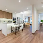 Revamped 1Br Unit With Partial Sea & Palm Jumeirah Views Close To Beach , Elite Residence, Dubai Marina By Deluxe Holiday Homes