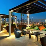 Sky Luxe Retreat- Luxury Hotel Suite W-Burj Khalifa View