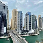 Cozy Studio Dubai Marina By Beach & Metro Z1503