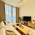Relaxing 1Br Apartment In Jvc With Big Balcony