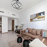 Convenient 1Bdr Apartments In Business Bay