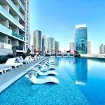 Luxury Studio Near Dubai Mall Few Mints Walk