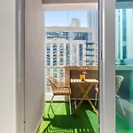 Burj Khalifa View 1Br Apartment With Parking