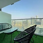 1Br Furnished Apartment In Business Bay - High Floor Canal Views - 10 Mins Walk From Business Bay