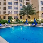 Peaceful Studio Apartment For 4 At Sadaf 1 In Jbr Near The Beach