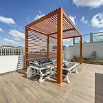 Uni Estate Residence - Airy One Bedroom