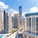 Lovely 1 Bedroom Apartment, Near Dubai Mall & Burj Khalifa, Downtown Dubai