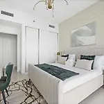 Silkhaus Brand New 2Bdr In Beach Vista