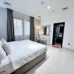 Al Manara Classic Maison Suite