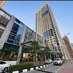 Phineek Homes Luxury Studio With Canal View Damac Maison Prive Business Bay
