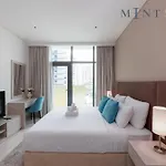 Seven Palm, Palm Jumeirah - Mint Stay