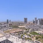 Sophisticated And Serene Studio Apartment With Stunning Skyline Views In Jvc
