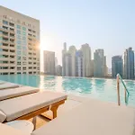 Vayk - Luxury 1 Bd Apartment With Marina Views