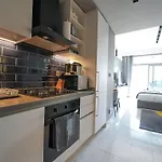 Wohnung Im Stadtzentrum Von Dubai