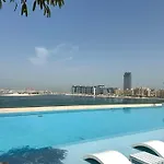 Luxury 2 Bedroom Apartment With Sea Views & Private Beach Access