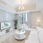 Heaven Crest Vacation Homes Downtown - Studio And 1 Bedroom Suites 2 Minute Walk To Dubai Mall And Burj Khalifa