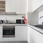 Silkhaus Amazing 1 Bdr Heart Of Downtown