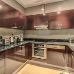 Luxe Getaways Royal Amwaj Palm Jumeirah Resort Apartment Holiday Home