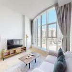 Zenith Tower A2 - Colourful One Bedroom