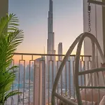 Burj View, Dubai Mall Walk, Big Pool Burj View