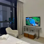 Luxury Relaxing Stay Near Dubai Downtown