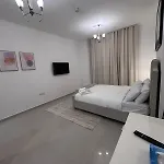 1 Bedroom Apartment May Residence Jvc