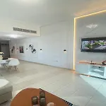 1 Bedroom Spacious Apartment - Jlt