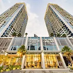 Sleek & Modern Studio In Business Bay 1
