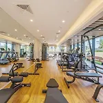 Canalfront Gem 1Br In Zada Tower By Livbnb