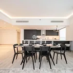 Waterfront Dubai Marina 3-Bedroom Sanctuary