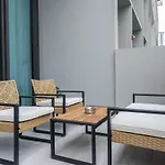 Elegant 1Bhk By Czechin Luxe Stay With Pool And Gym
