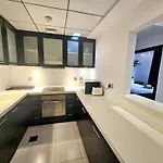 Sunrise Homes - Stunning 1 Bed Apt - Dubai Marina
