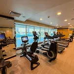 Central Apartment In Dubai Heart