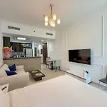 Cozy Studio At Botanica Tower Dubai Marina By Gardenia Suites