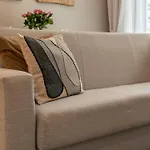 Bnbnova - Chic 1Br - Prime Dubai Marina Location
