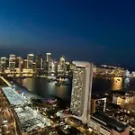 Sea View 1 Bedroom Flat, Luxury Amenities, Near Beach & Club With Free Parking In Dubai Marina