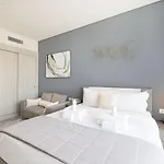 Seven Palm Apartment With Private Beach Access And Infinity Pool
