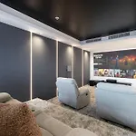 Luxe 6Br Penthouse With Burj View & Private Cinema