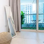 1Br Tropical Vibes Near Skydiving And Beach!
