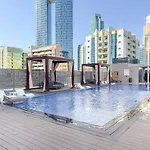 First Class 1Br Elegant Marina Hideaway
