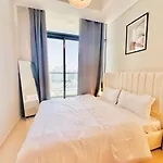 Modern 2Br In Aykon City Tower C