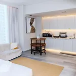 Dubai Marina Walk Gem Modern Apartments With Pool & Gym Access, Steps To Beach & Metro Managed By Sunnyhomes