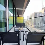 Curated Calm Elegant 1Br Stay In Jvc
