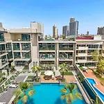 Stylish Stay In The Heart Of Jvc